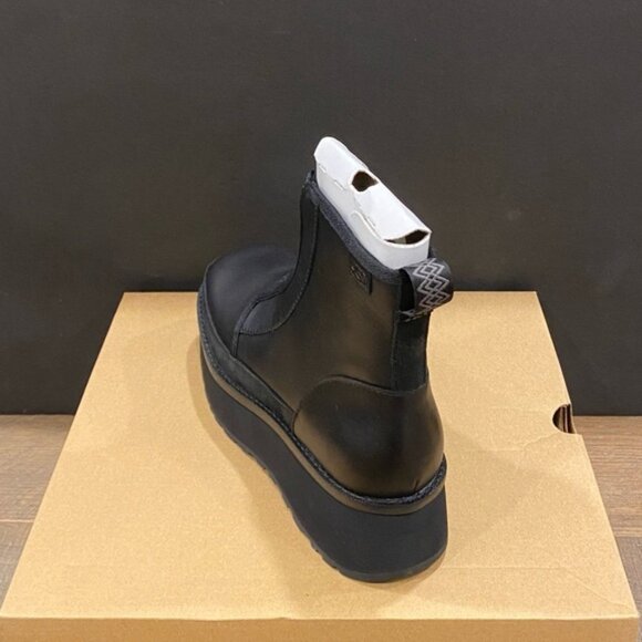 UGG Women's Black Cityfunc Water-Resistant Platform Bootie Boots Shoes Flats New - Picture 3 of 4